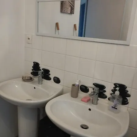 Διαμέρισμα Entier Avec Terrasse *