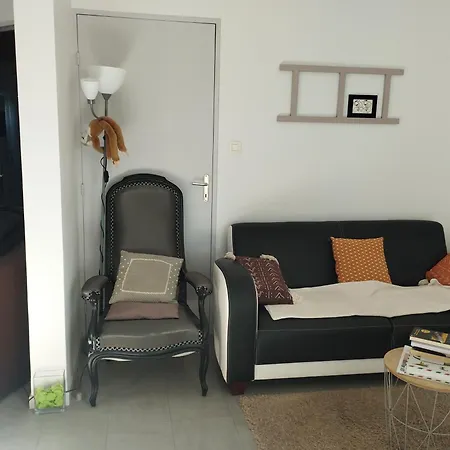 Apartment Entier Avec Terrasse Thaon-les-Vosges